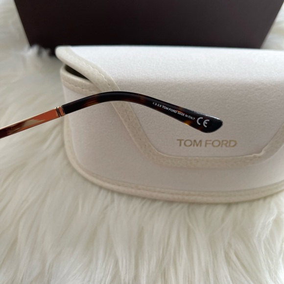 Tom Ford Leila sunglasses - Picture 6 of 8